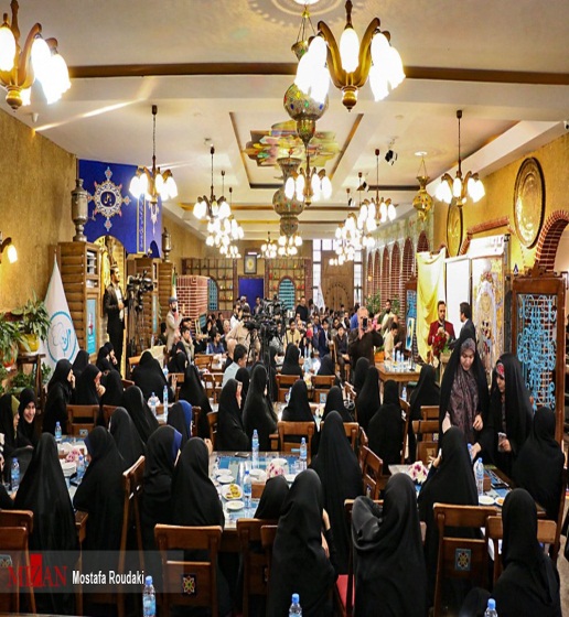 The ceremony honoring mothers and widows of Hezbollah fighters killed in Syria. On the right: Zeynab Soleimani (MizanOnline.com, April 29 2019).