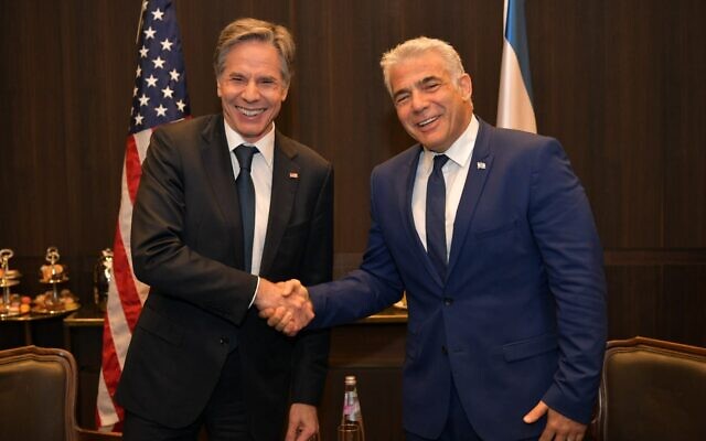 US Secretary of State Antony Blinken and Opposition chairman Yair Lapid in Jerusalem on May 25, 2021. (Yair Lapid/Twitter)