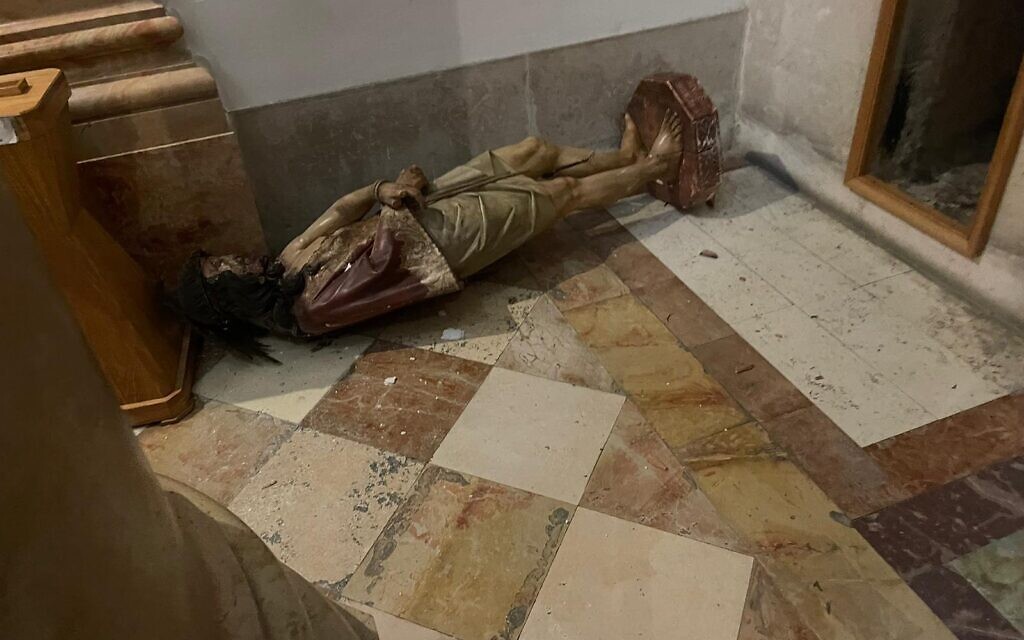 A toppled statue in the Church of the Flagellation, in the Oldy City of Jerusalem, February 2, 203. (Custody of the Holy Land)