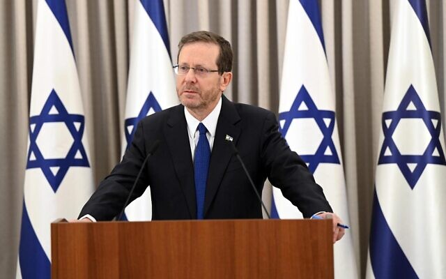 President Isaac Herzog delivers an address to the nation over the government's judicial overhaul legislation, March 9, 2023. (GPO)